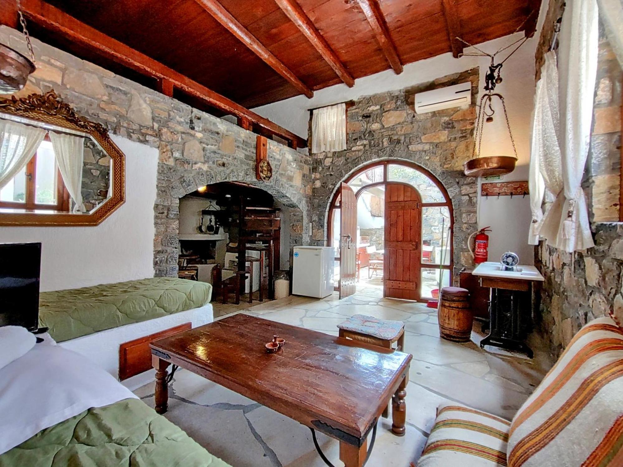 Elounda Traditional Homes Of Crete Екстер'єр фото
